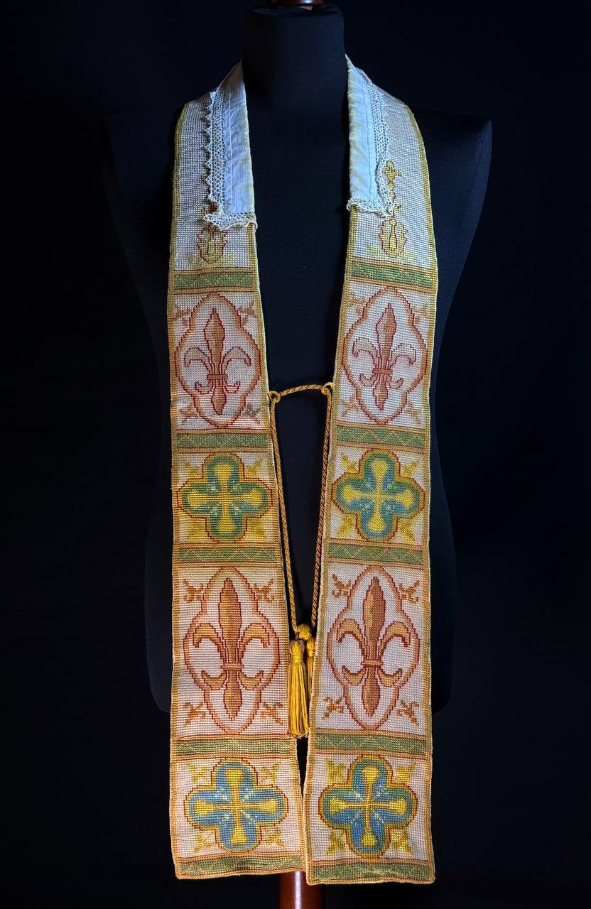 Embroidered liturgical stole