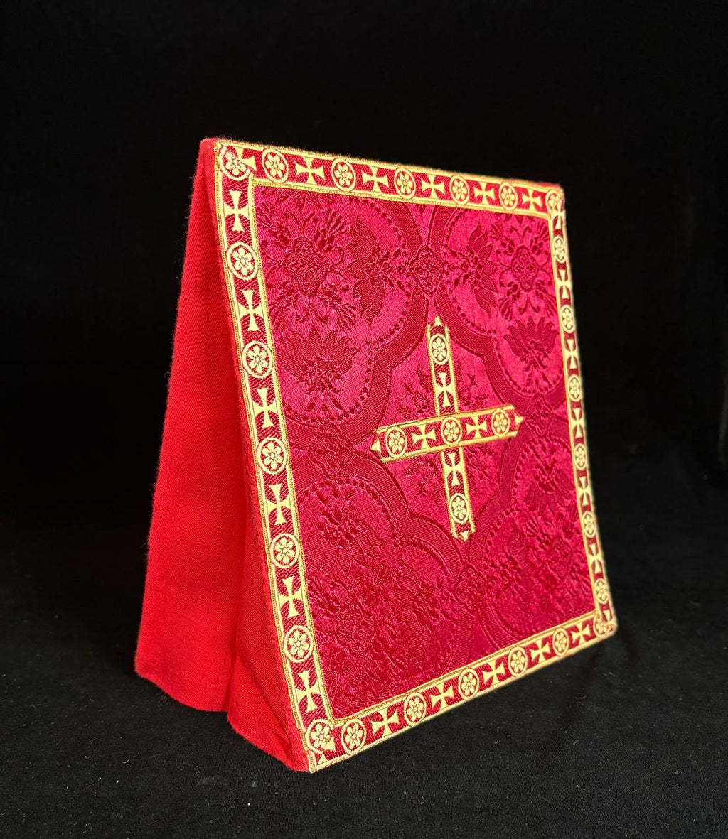 Liturgical burse