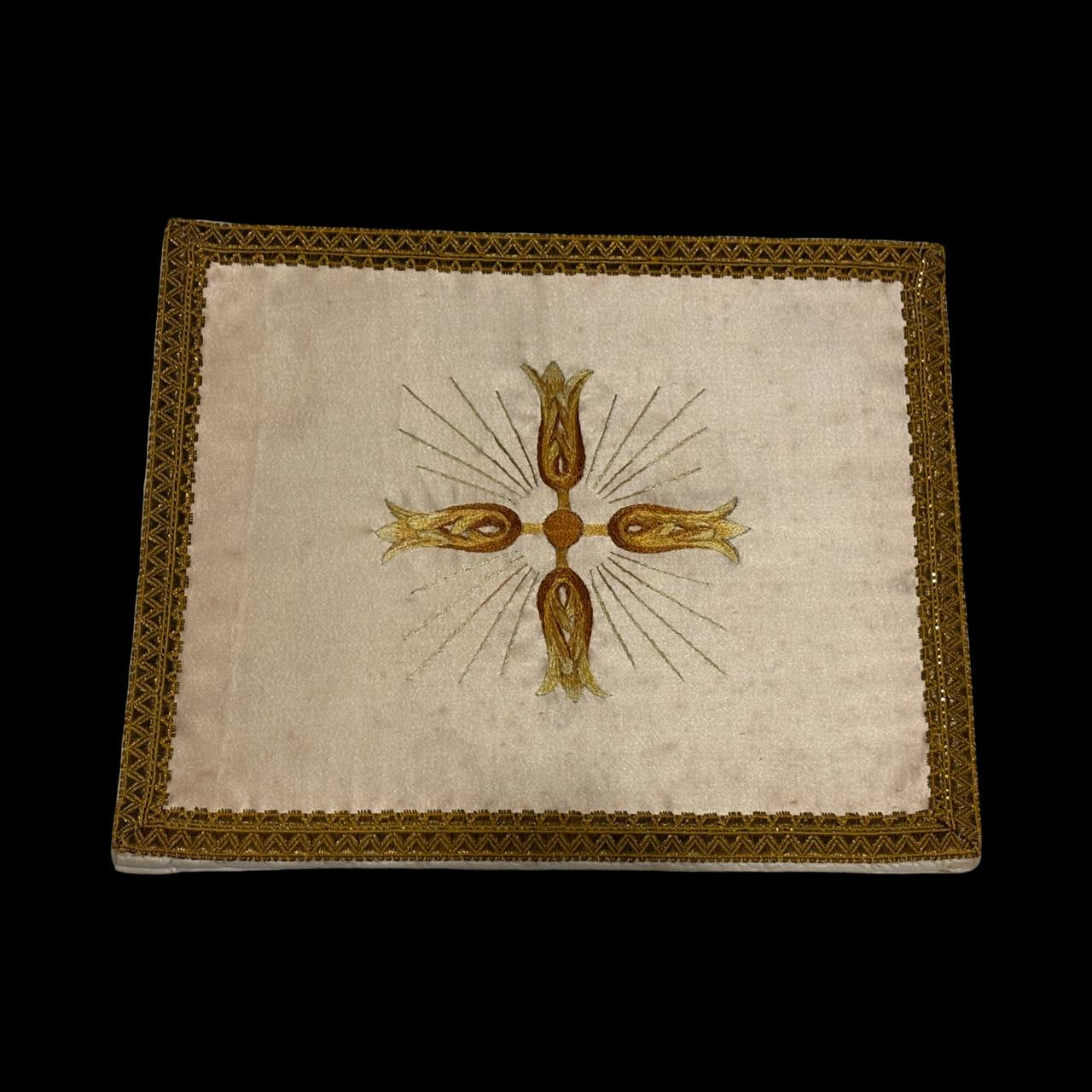 Liturgical burse with gold metallic embroidery