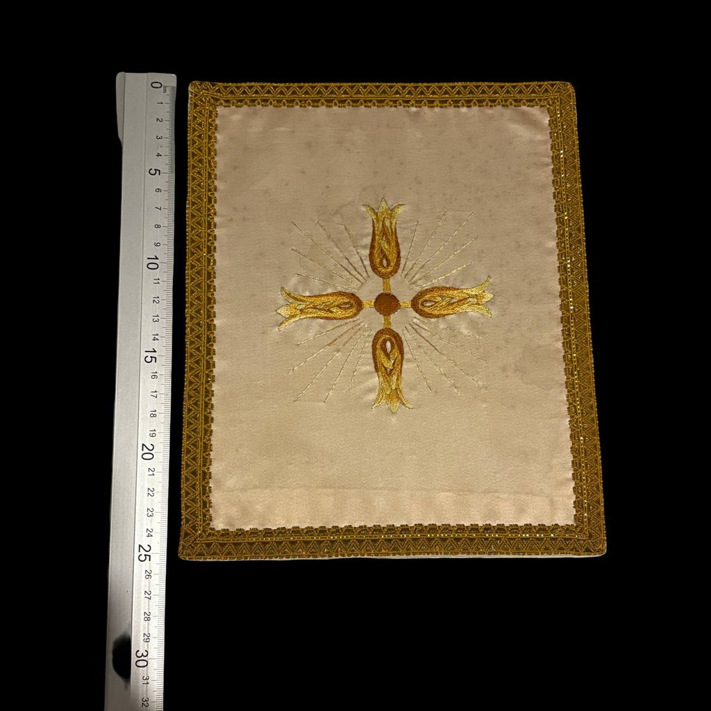 Liturgical burse with gold metallic embroidery