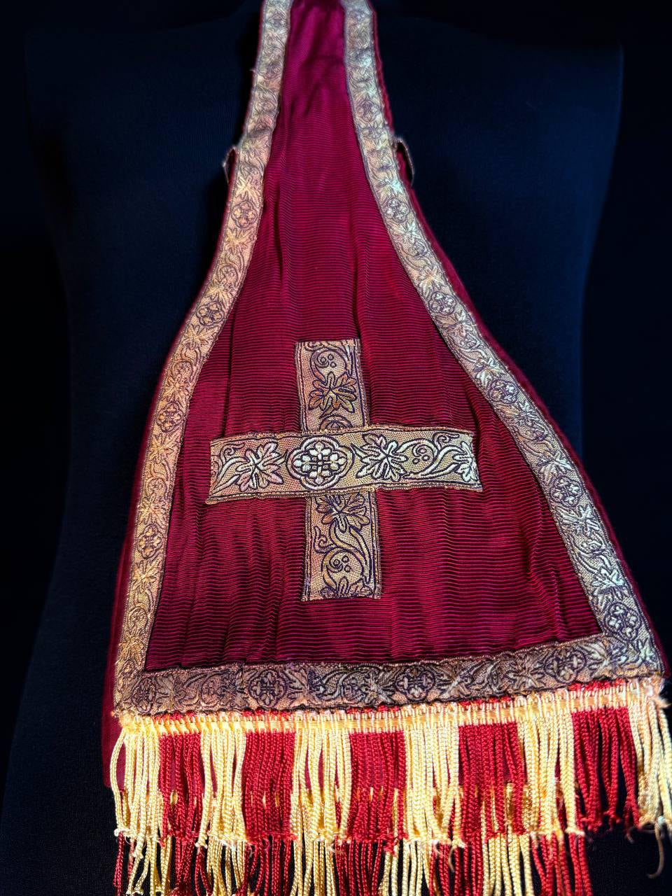 Liturgical maniple