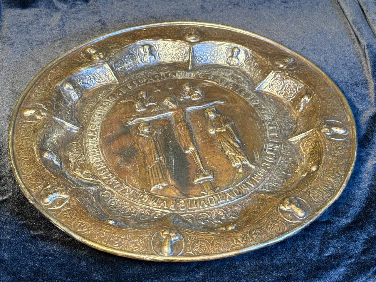 Monumental Gothic Brass Charger with Crucifixion  Ecclesiastical Art – Early Gothic Tradition (14th–15th Century, Attributed)