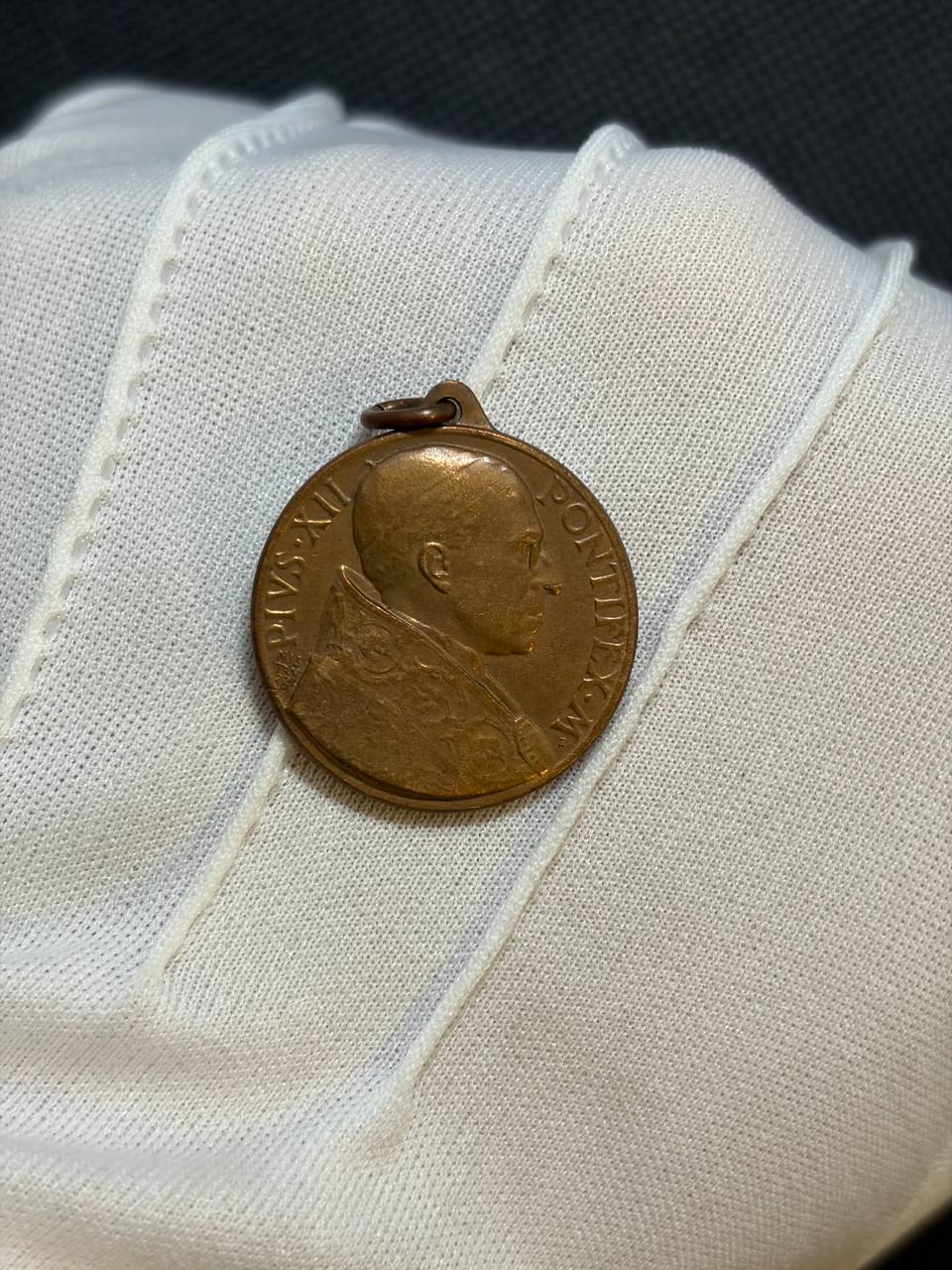 Antique Pius XI Catholic Medal – Saint Peter & Saint Paul Apostles