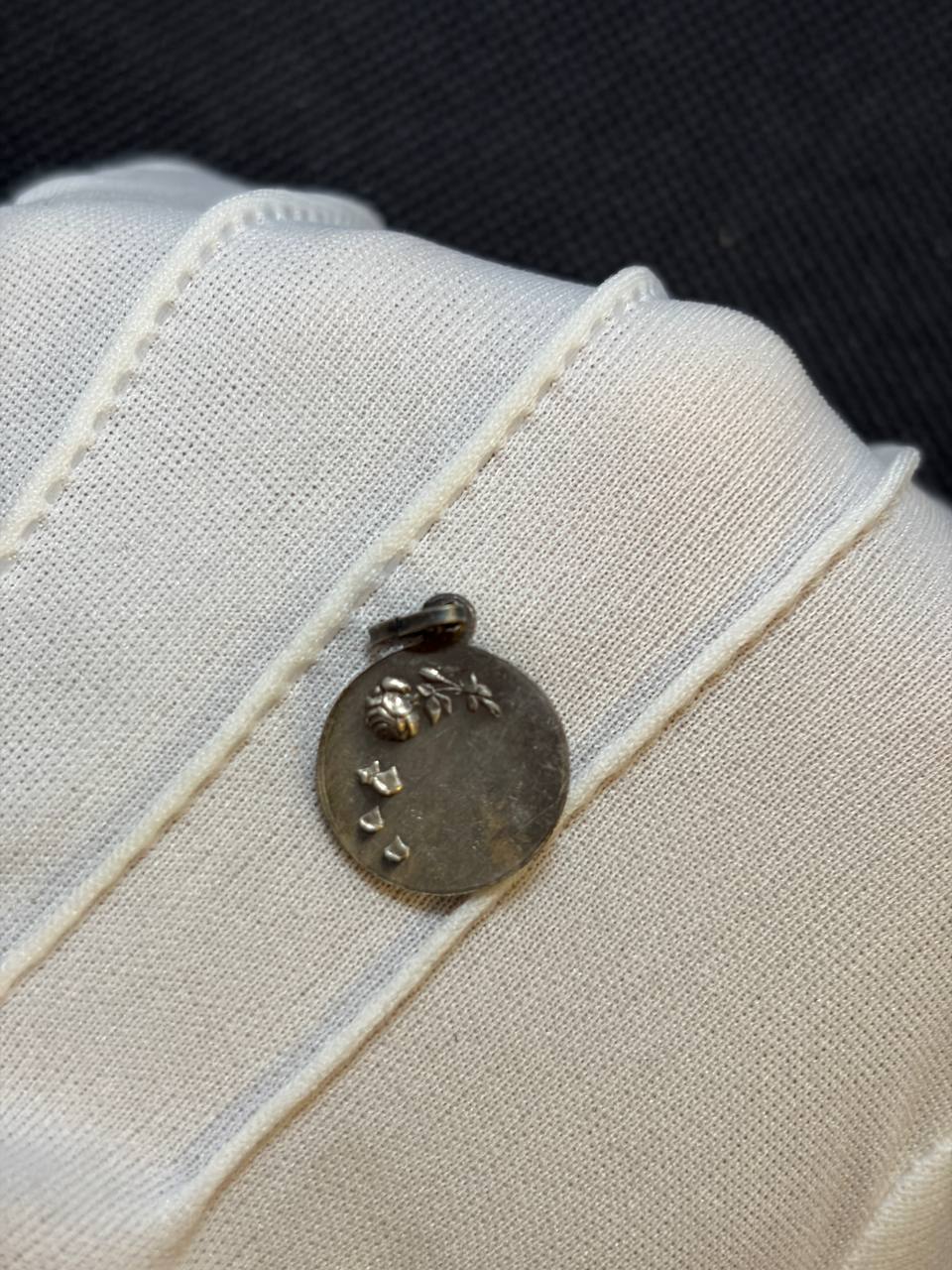 Catholic St. Thérèse of Lisieux Medal – Saint Thérèse Pendant