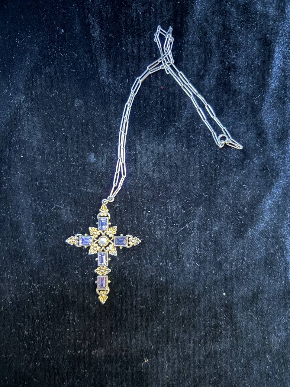 925 Sterling Silver Cross Pendant – Amethyst-Coloured Stones & Gold-Tone Details | 13g