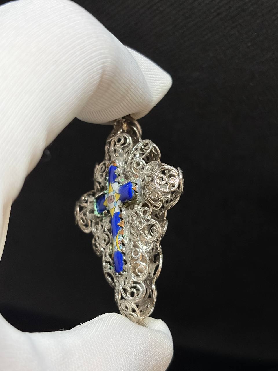 Vintage 925 Sterling Silver Enamel Cross Pendant – Hand-Painted Crucifix & Ornate Filigree