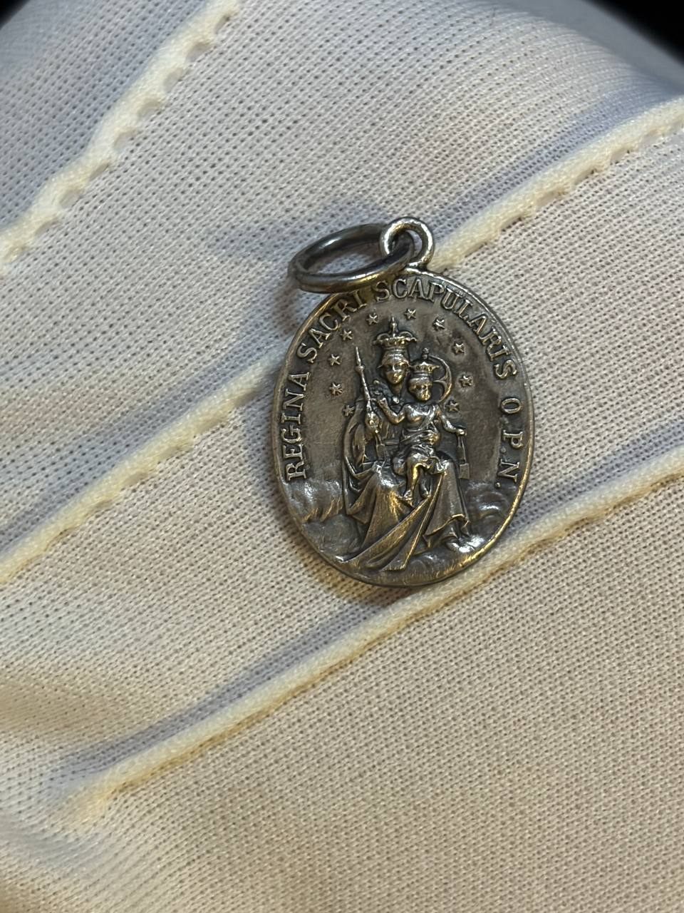 Vintage Our Lady of Mount Carmel Scapular Medal – Sacred Heart of Jesus | Religious Medal