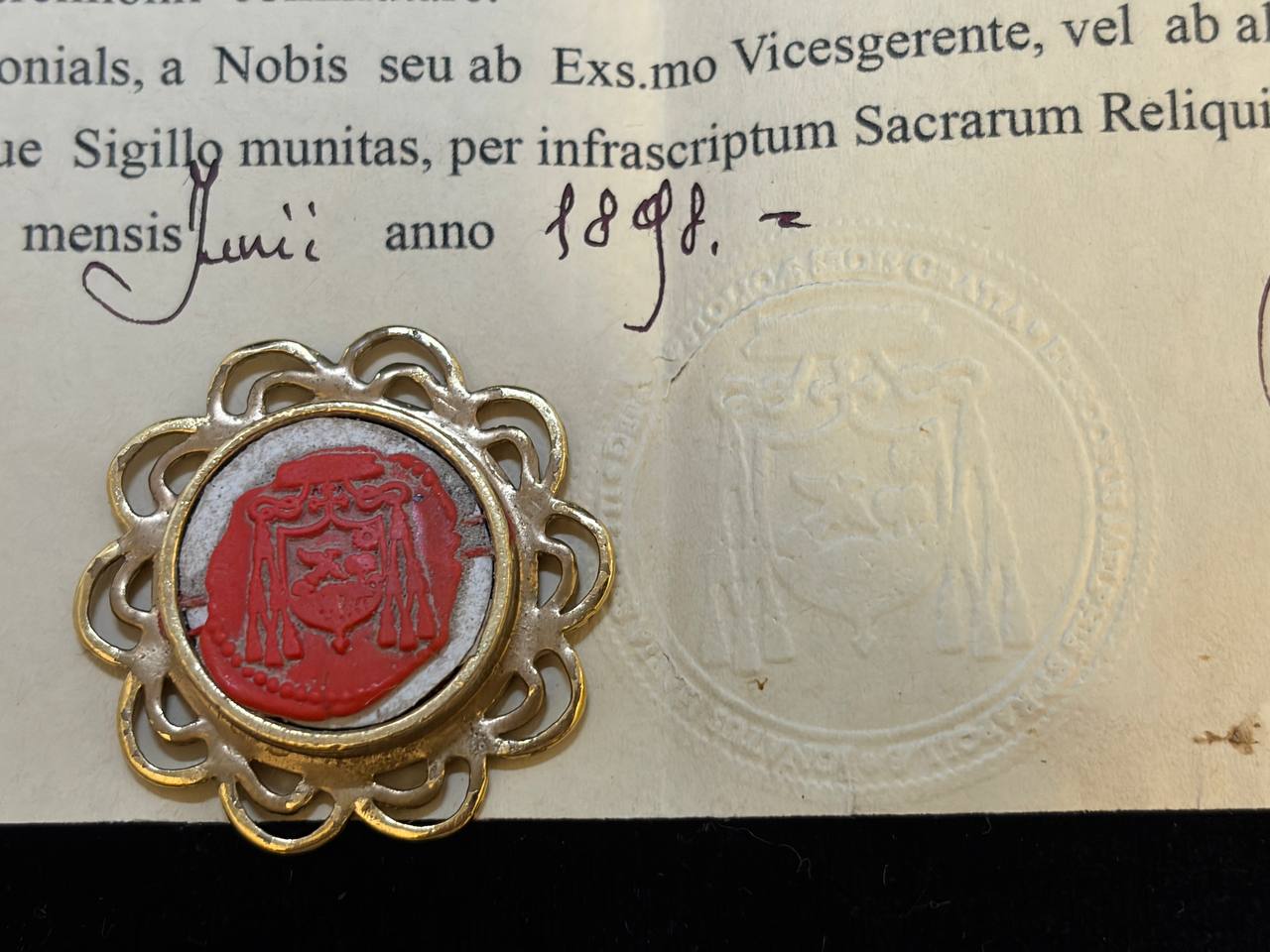 Rare Antique Relic of Saint Catherine of Siena | 19th-Century Reliquary & Episcopal Authentication