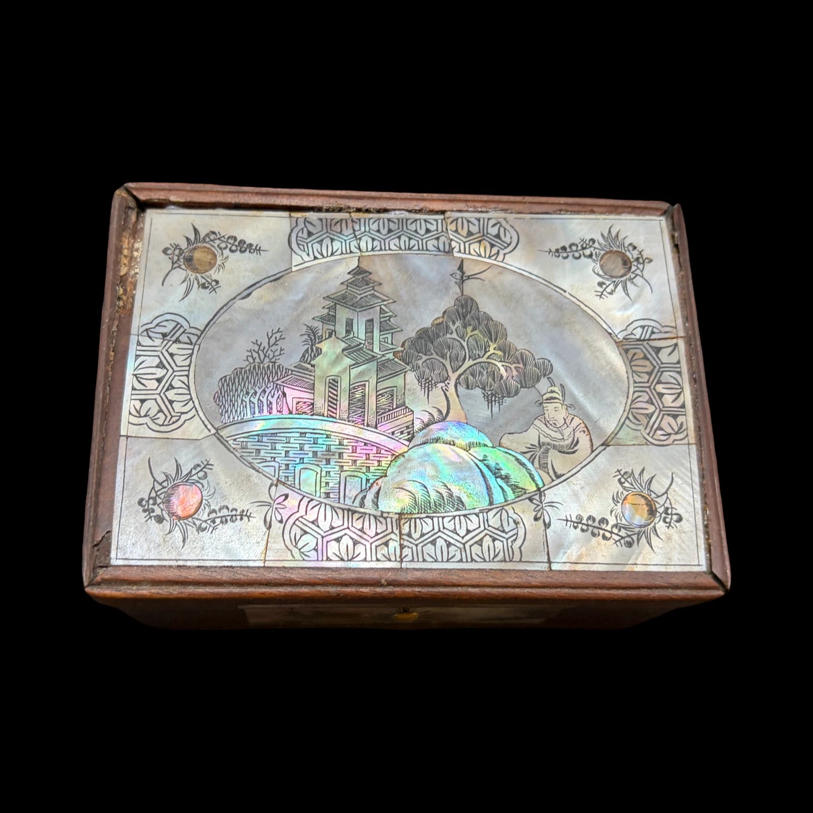 Antique Carved Shell Mother of Pearl Inlay Wood Trinket Box Chinoiserie
