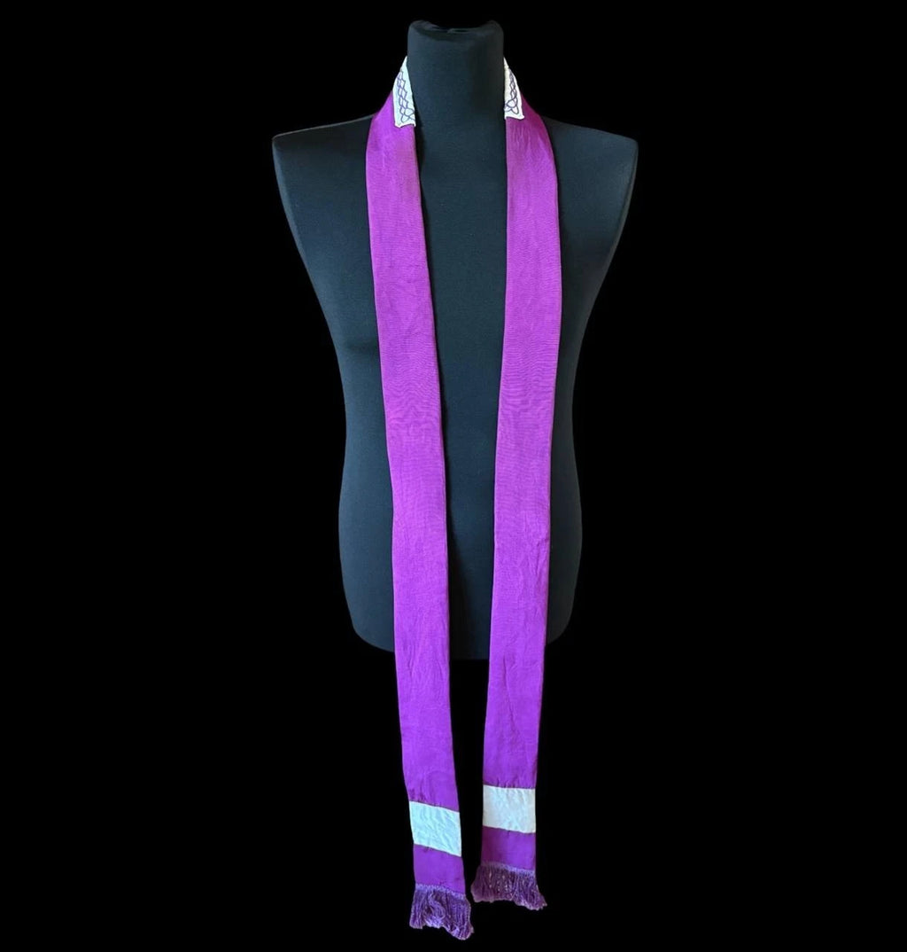 New embroidered liturgical stole